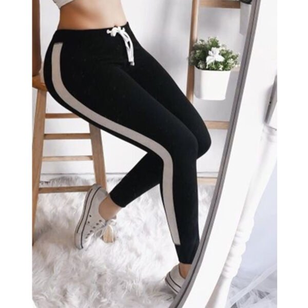 ⁦Sexy and comfortable stitching track pants⁩ - الصورة ⁦2⁩